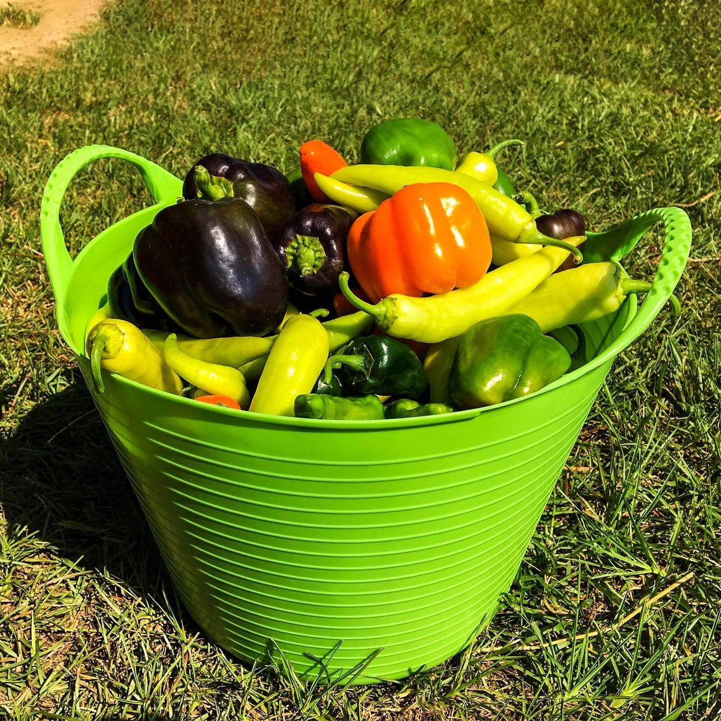  Small Tubtrug - 3.7 Gallons