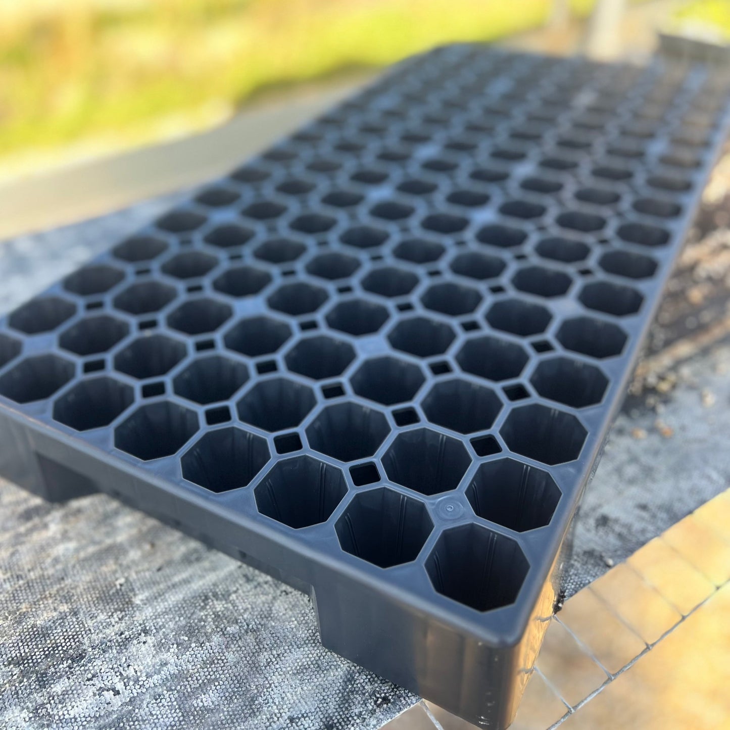  128 Cell Seed Starting Trays